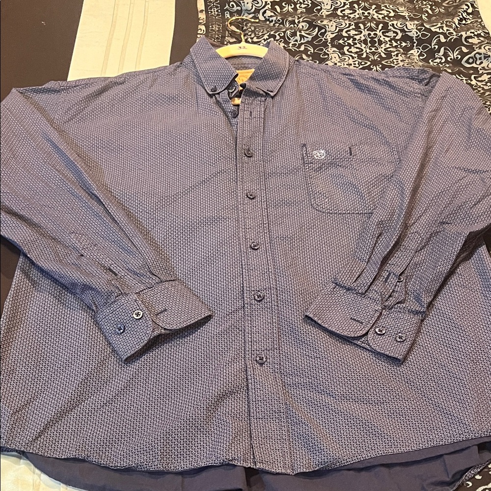 GUNNISON CREEK OUTFITTERS Casual Men's Button-Down Shirt in Navy
